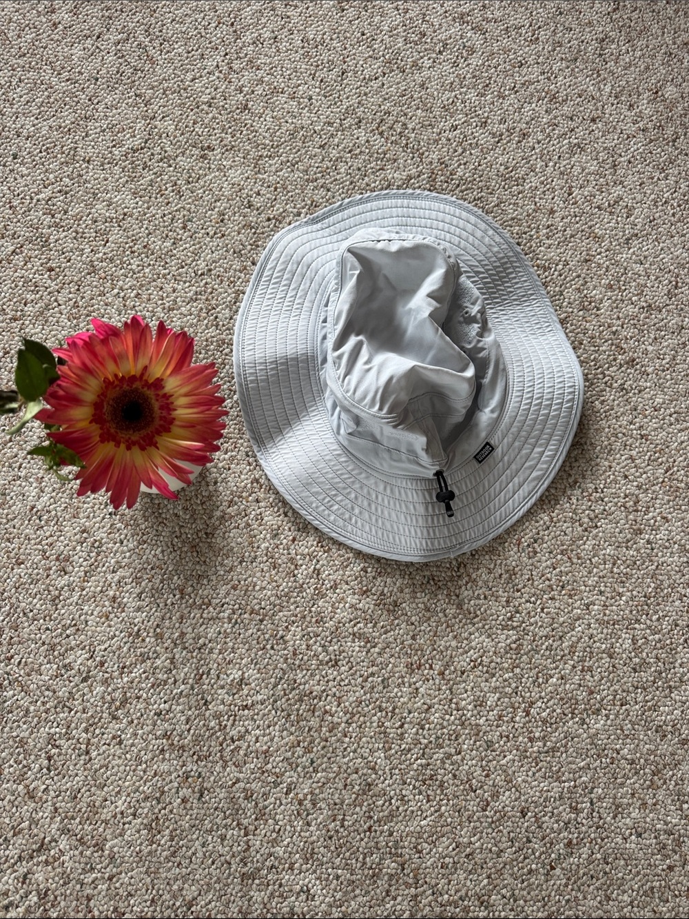 Outdoor Research- solar roller Sun hat